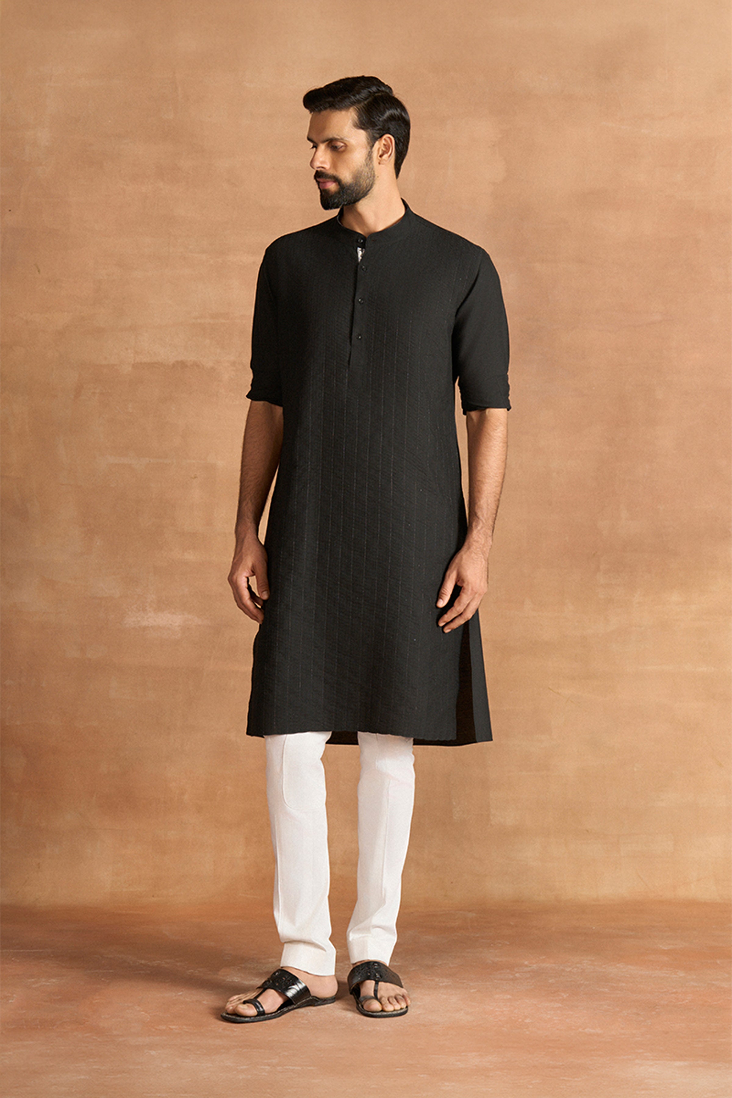KURTA BLACK