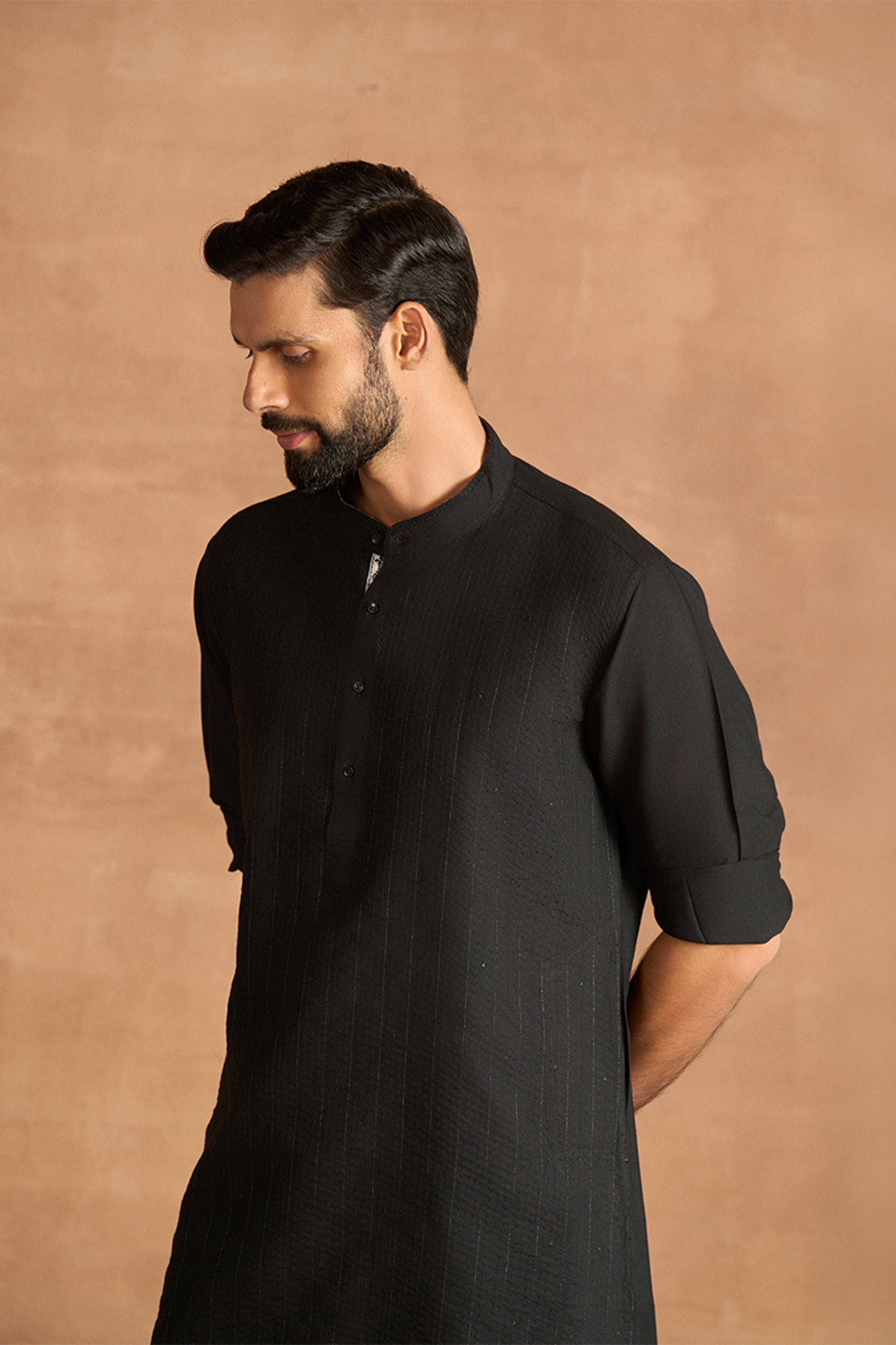 KURTA BLACK
