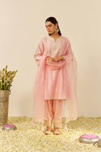 SHEETAL BATRA KAFTAN SALWAR CHAUGA SALWAR DUPATTA BLUSH PINK