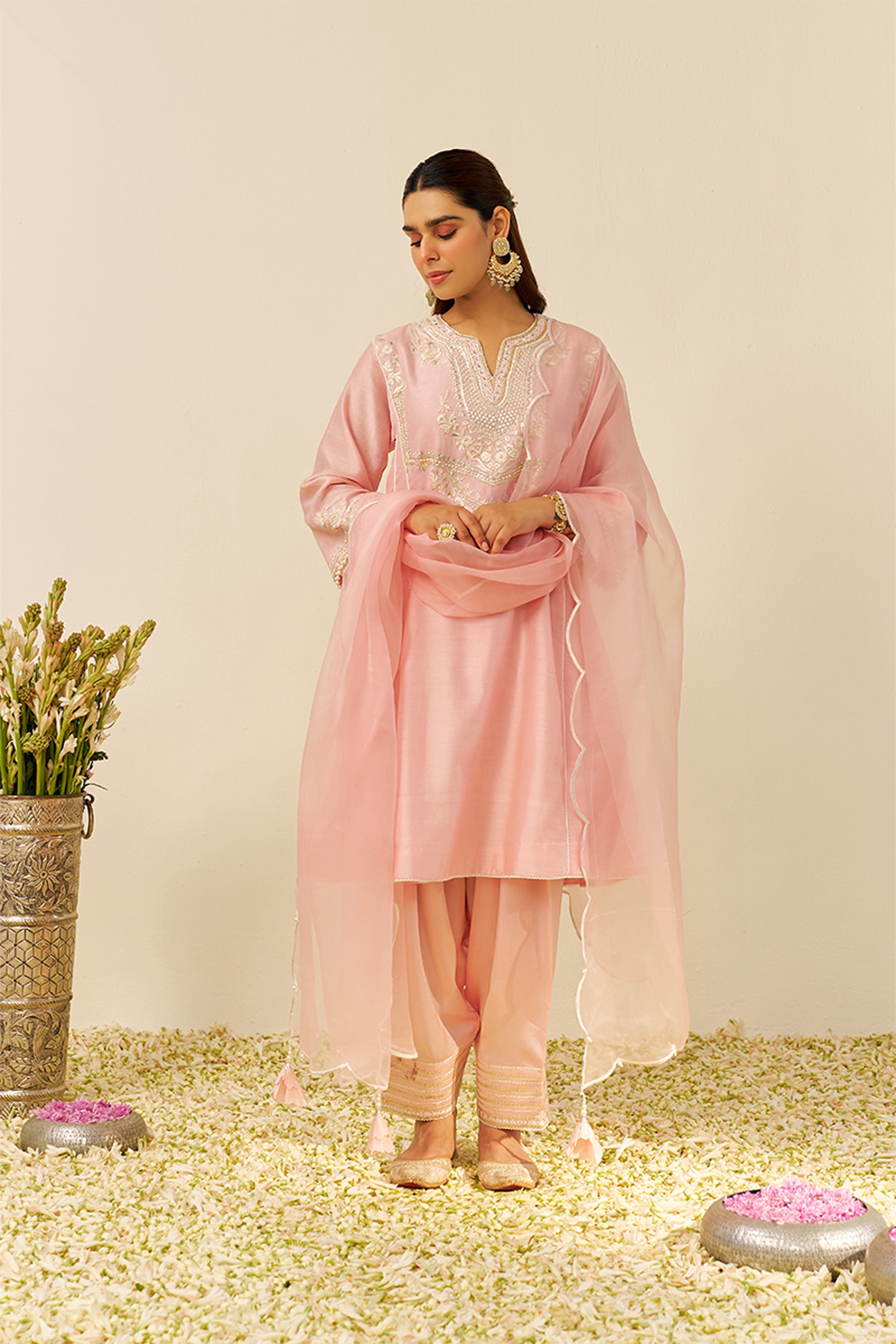 SHEETAL BATRA KAFTAN SALWAR CHAUGA SALWAR DUPATTA BLUSH PINK