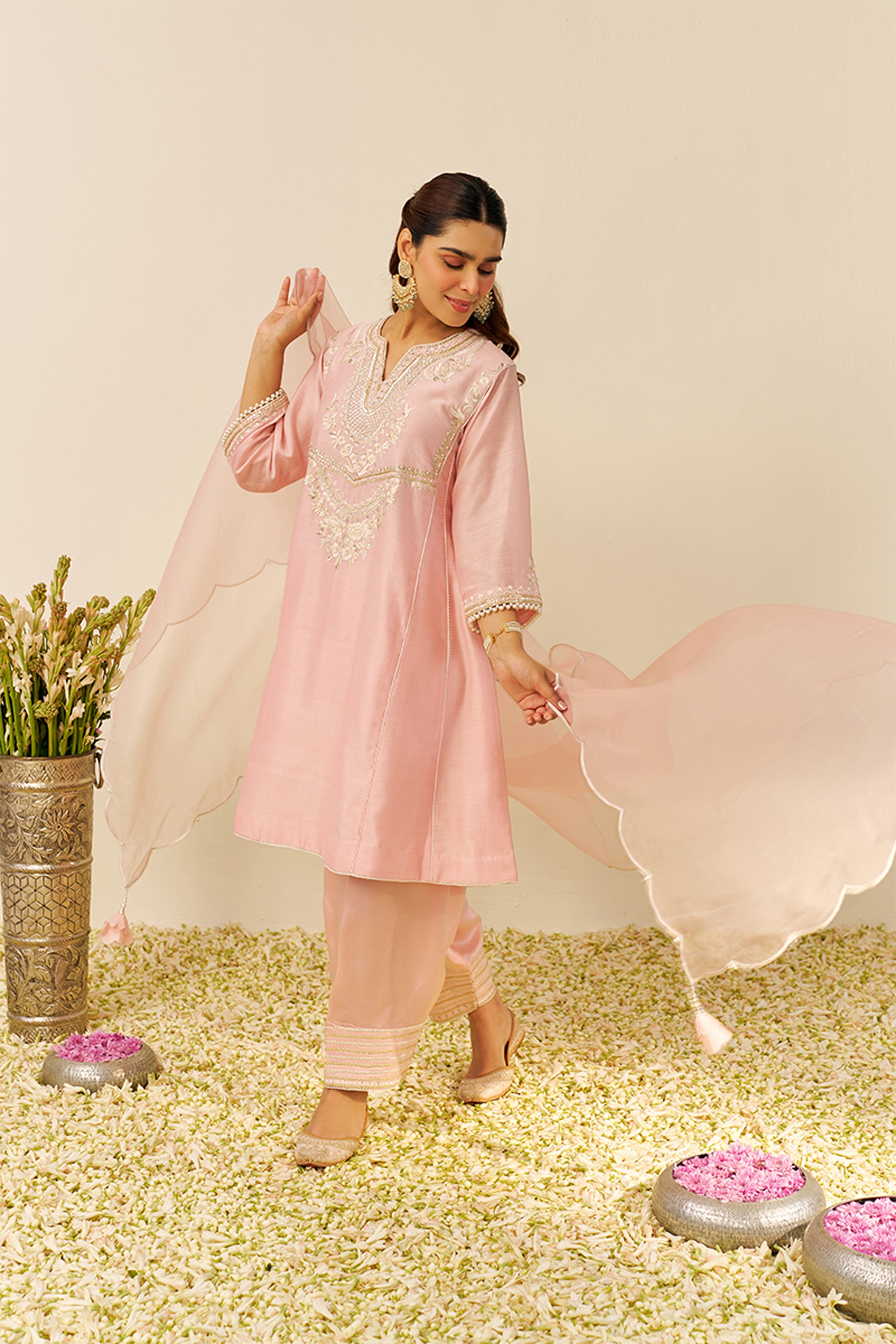 CHAUGA SALWAR DUPATTA BLUSH PINK IVORY
