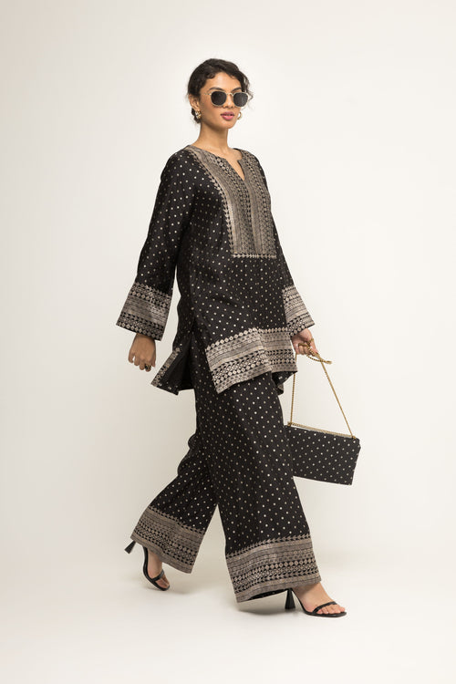 Black Kurta