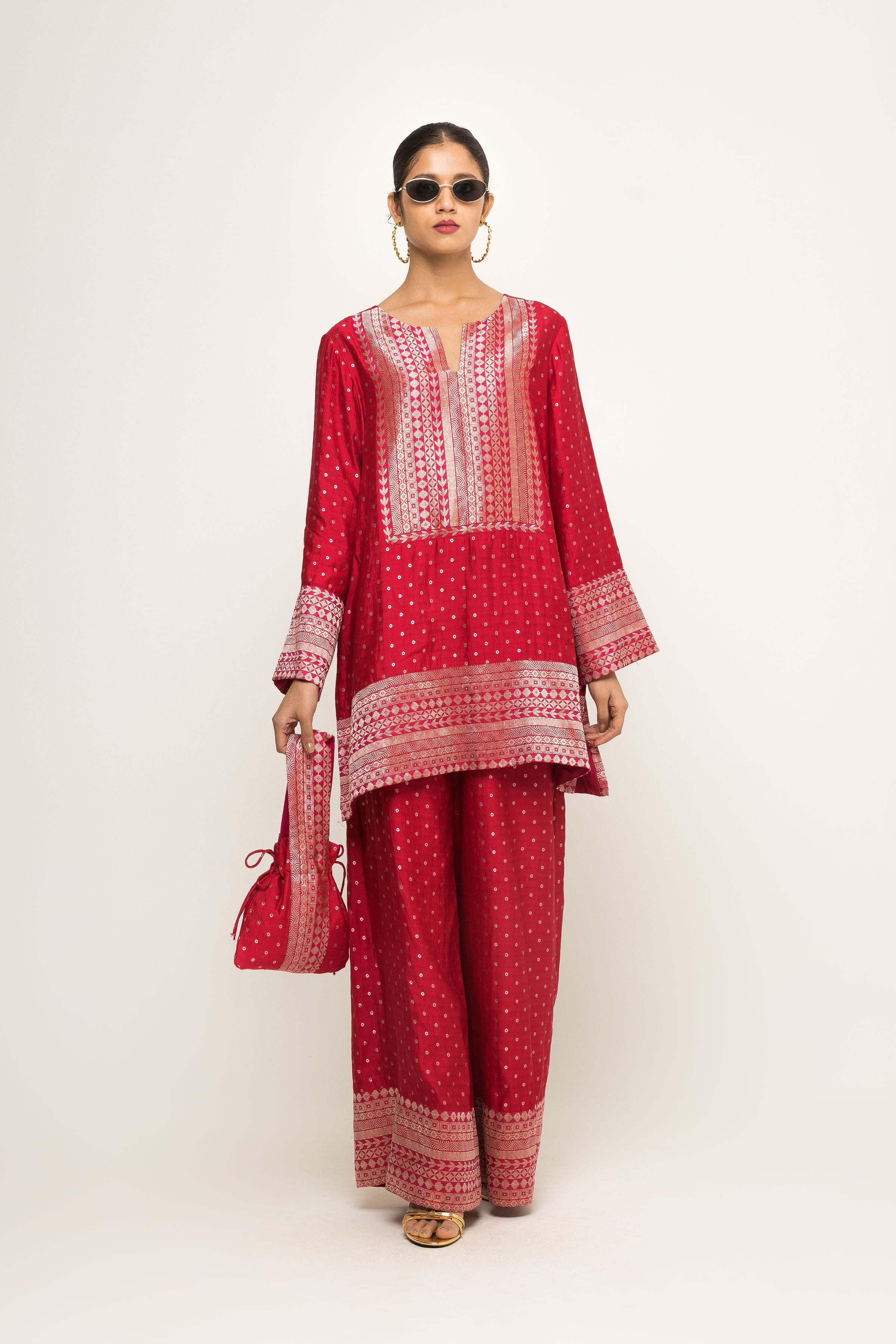 Red Kurta