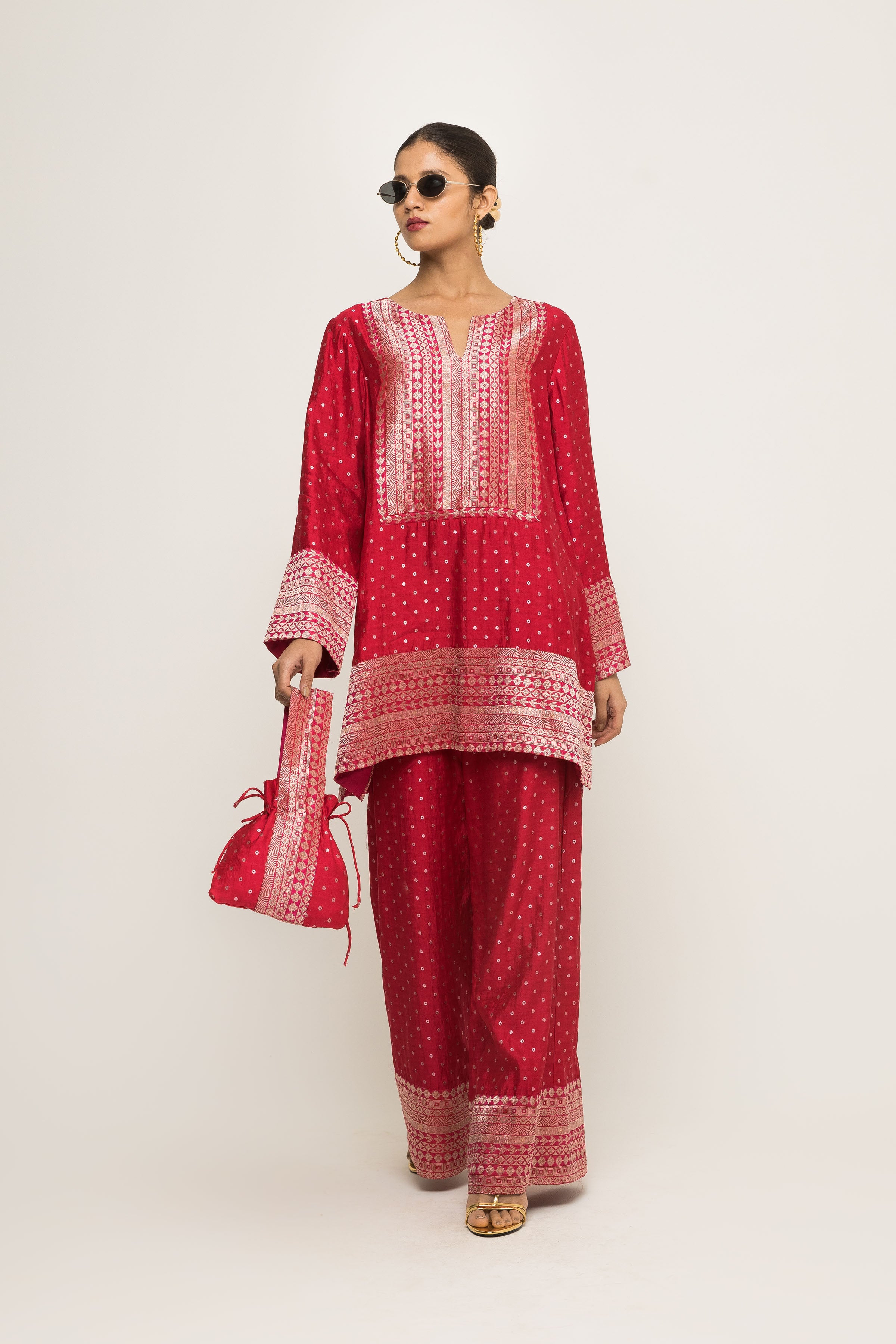 Red Kurta