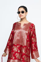 Red Kurta