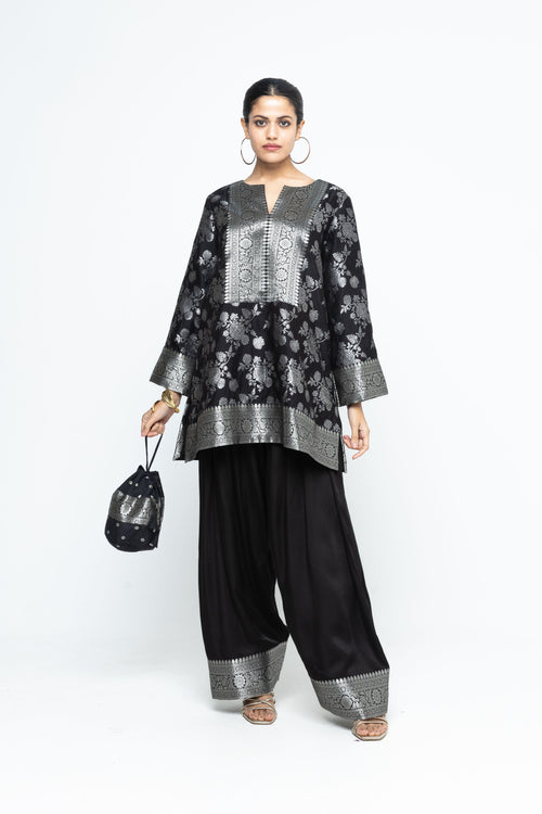 Black Kurta