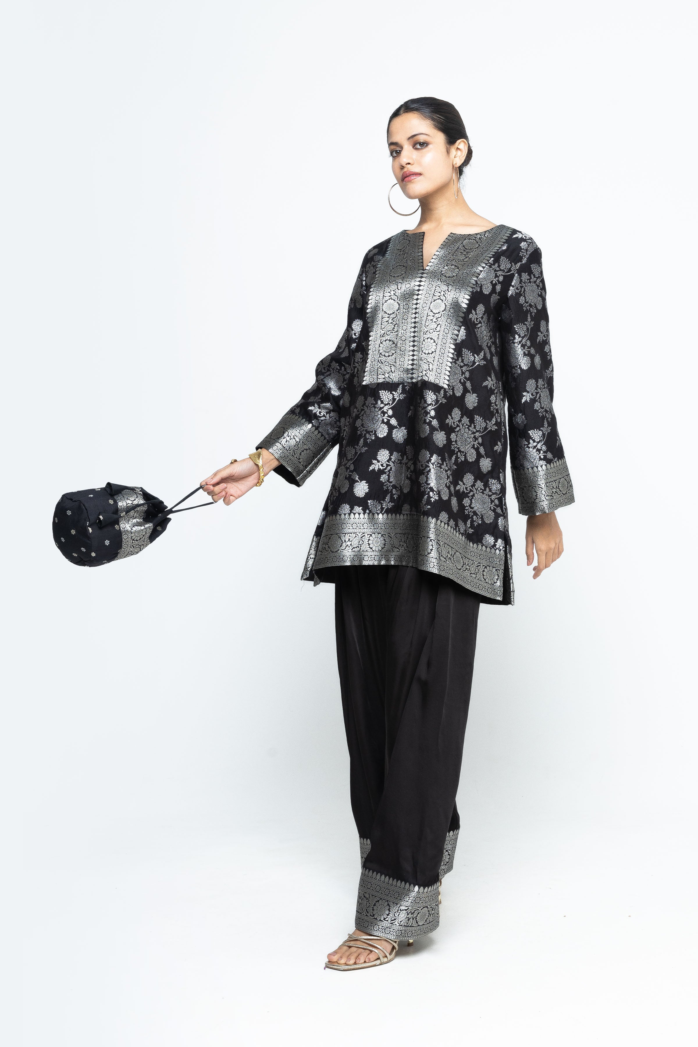 Black Kurta