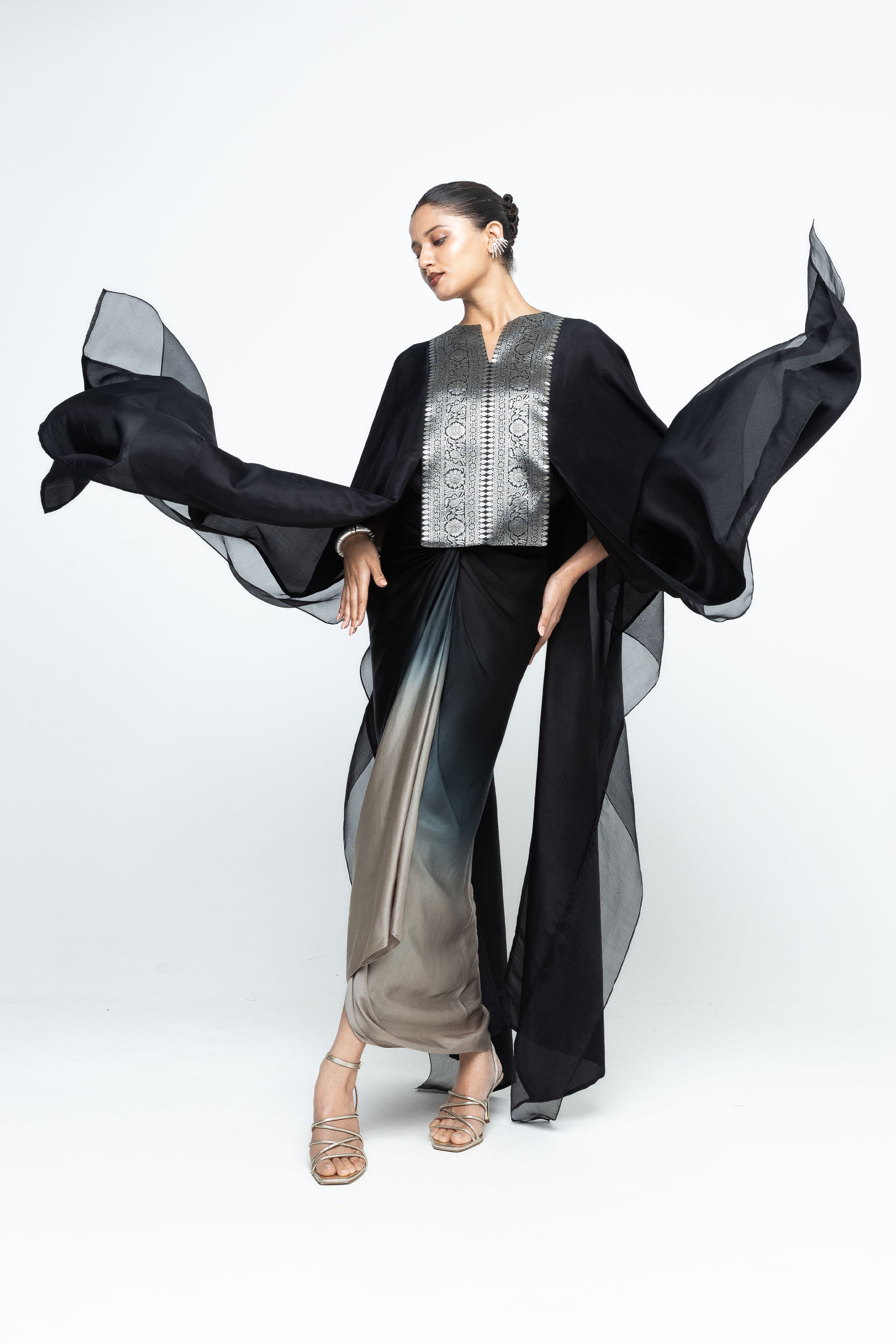 Black Cape Set