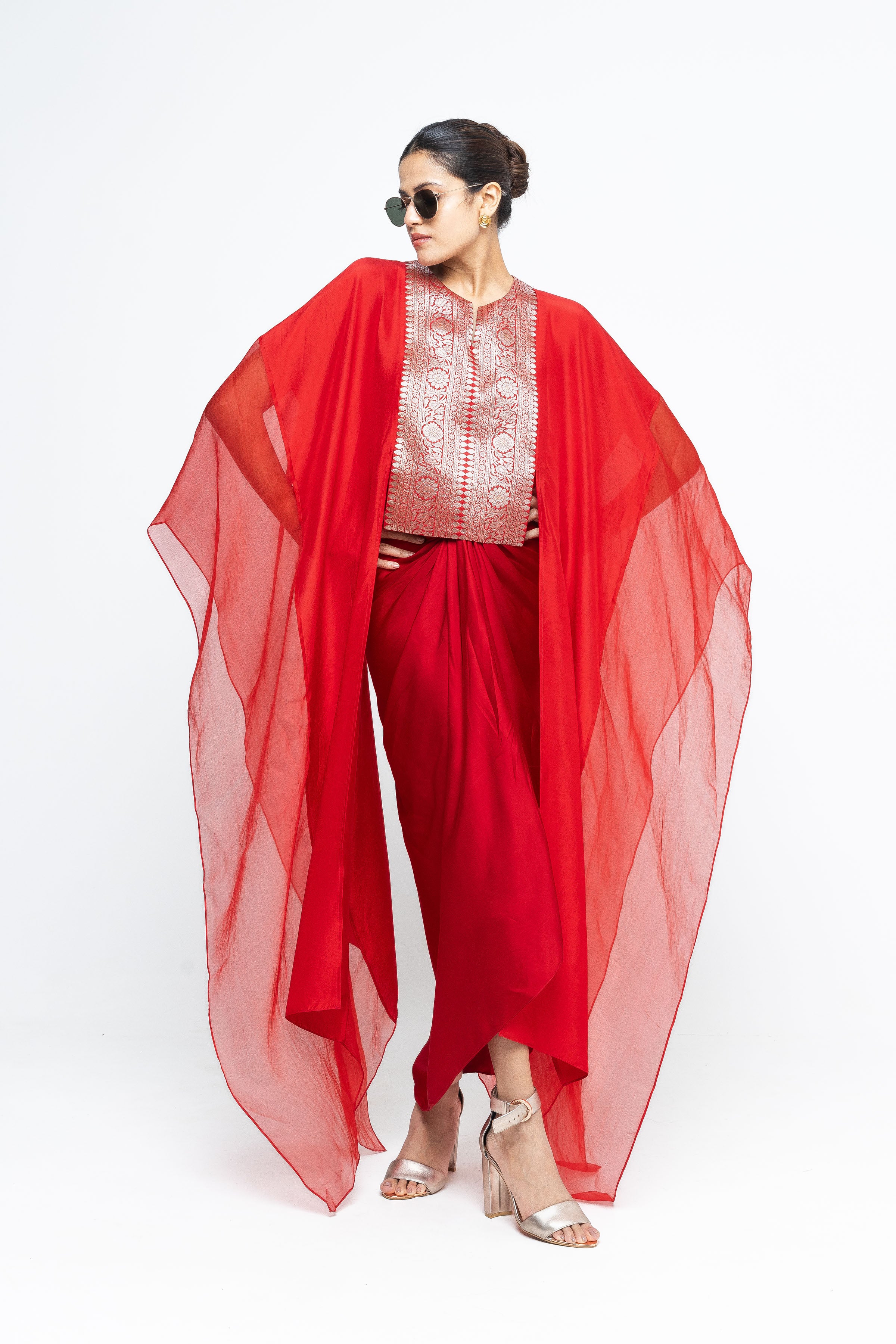 Red Cape Set