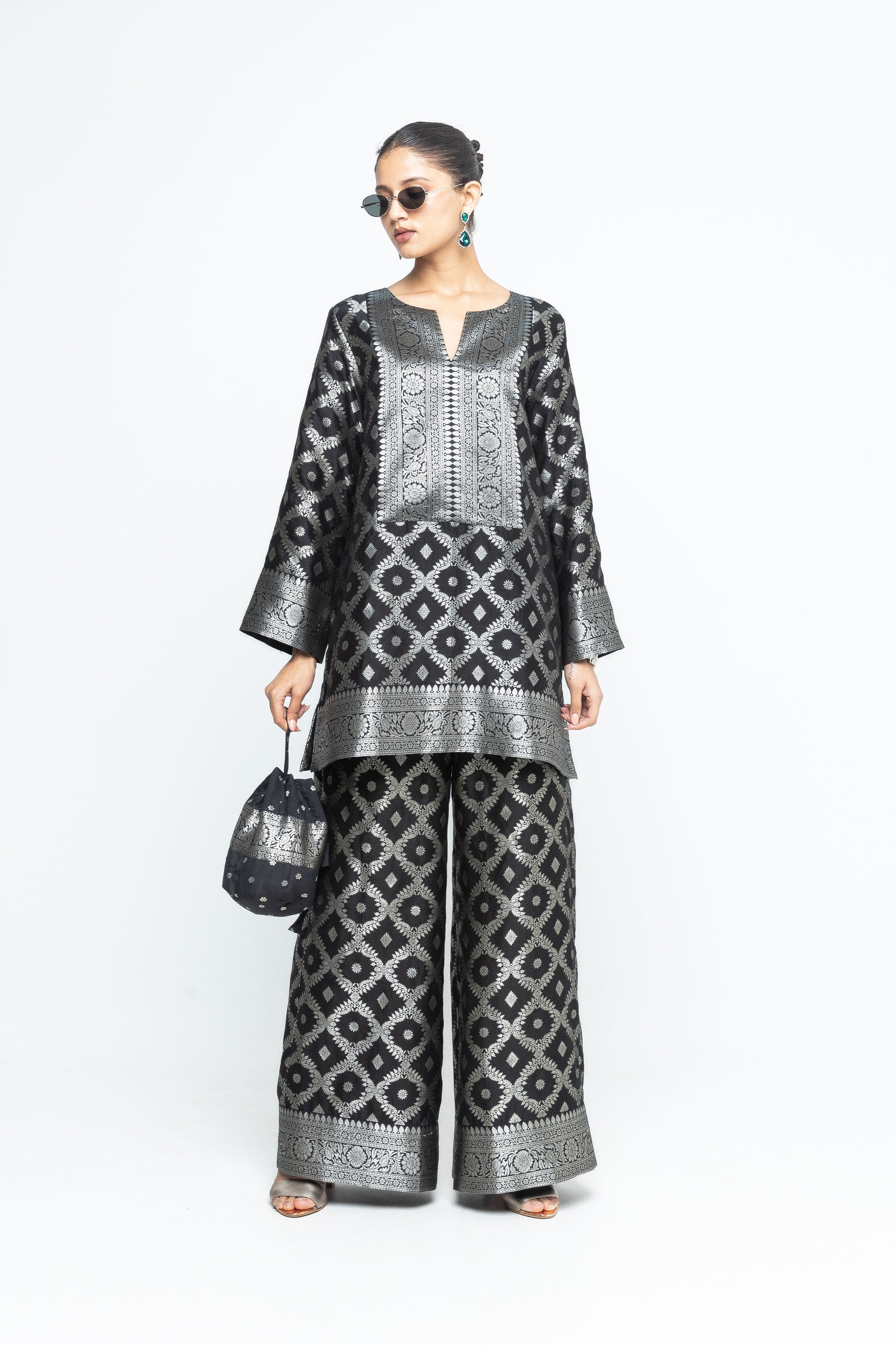 Black Kurta
