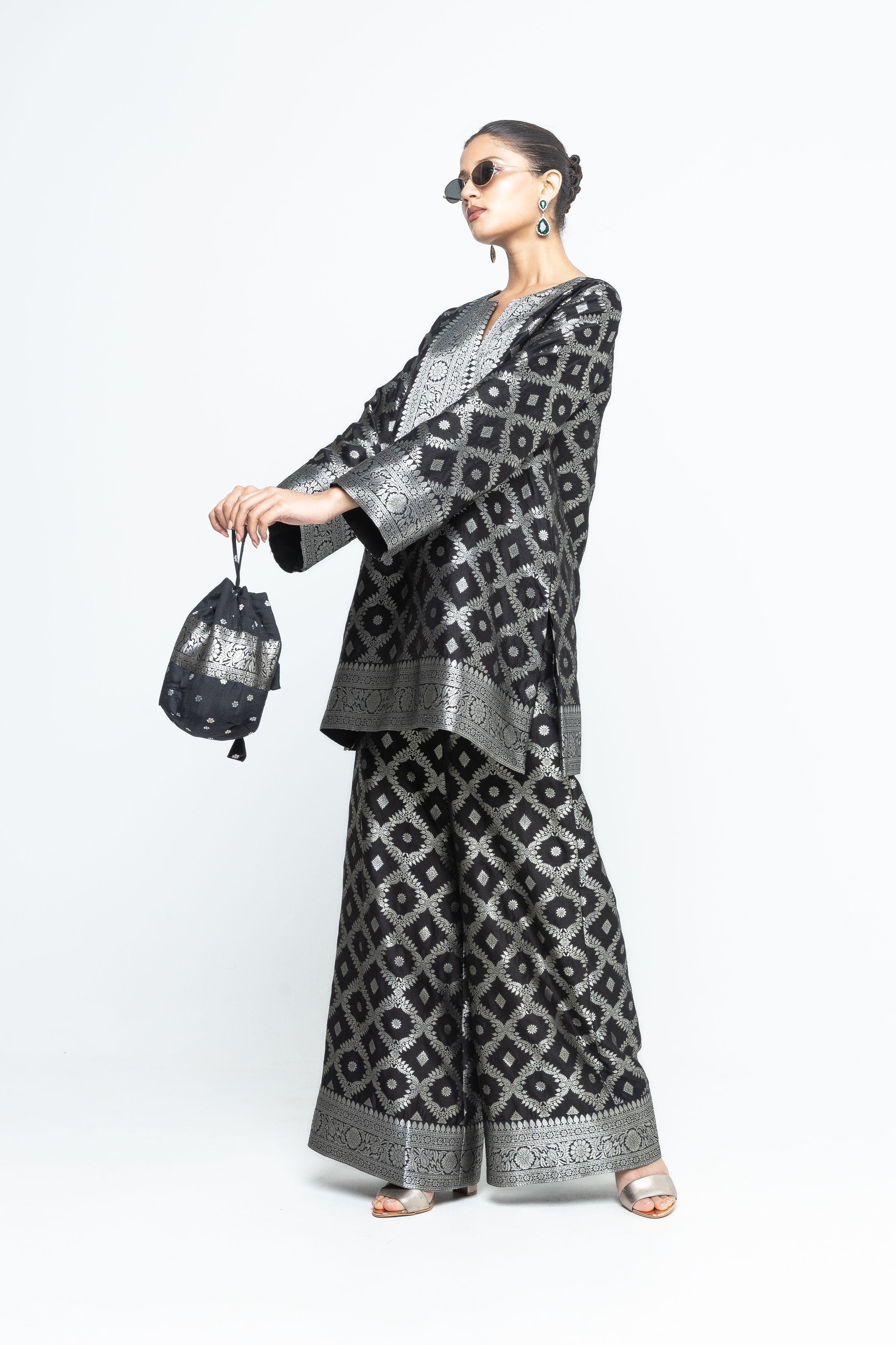 Black Kurta