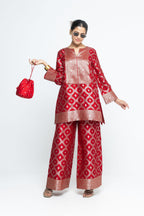 Red Kurta