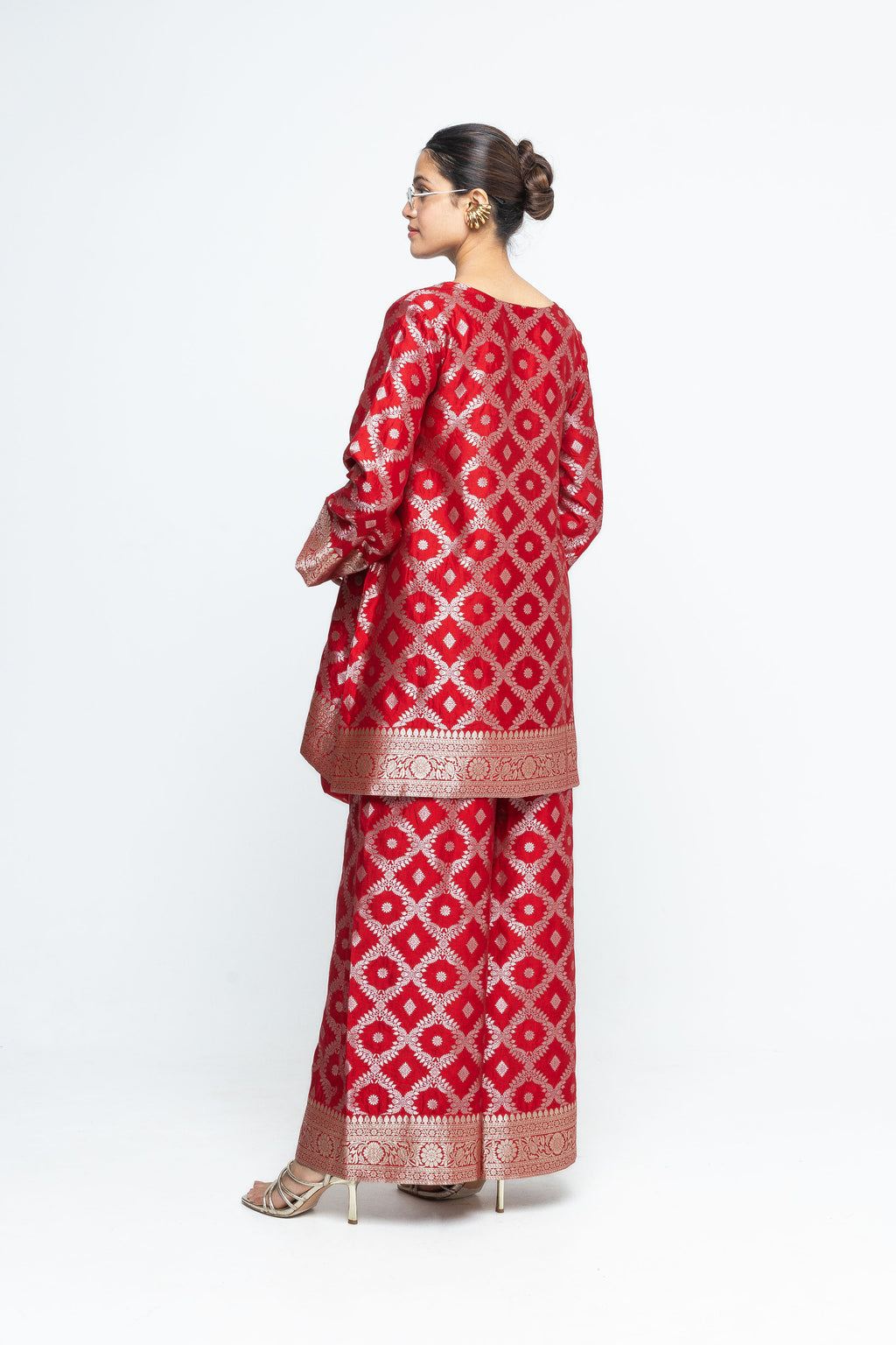 Red Kurta
