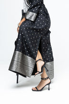 Black Kaftan