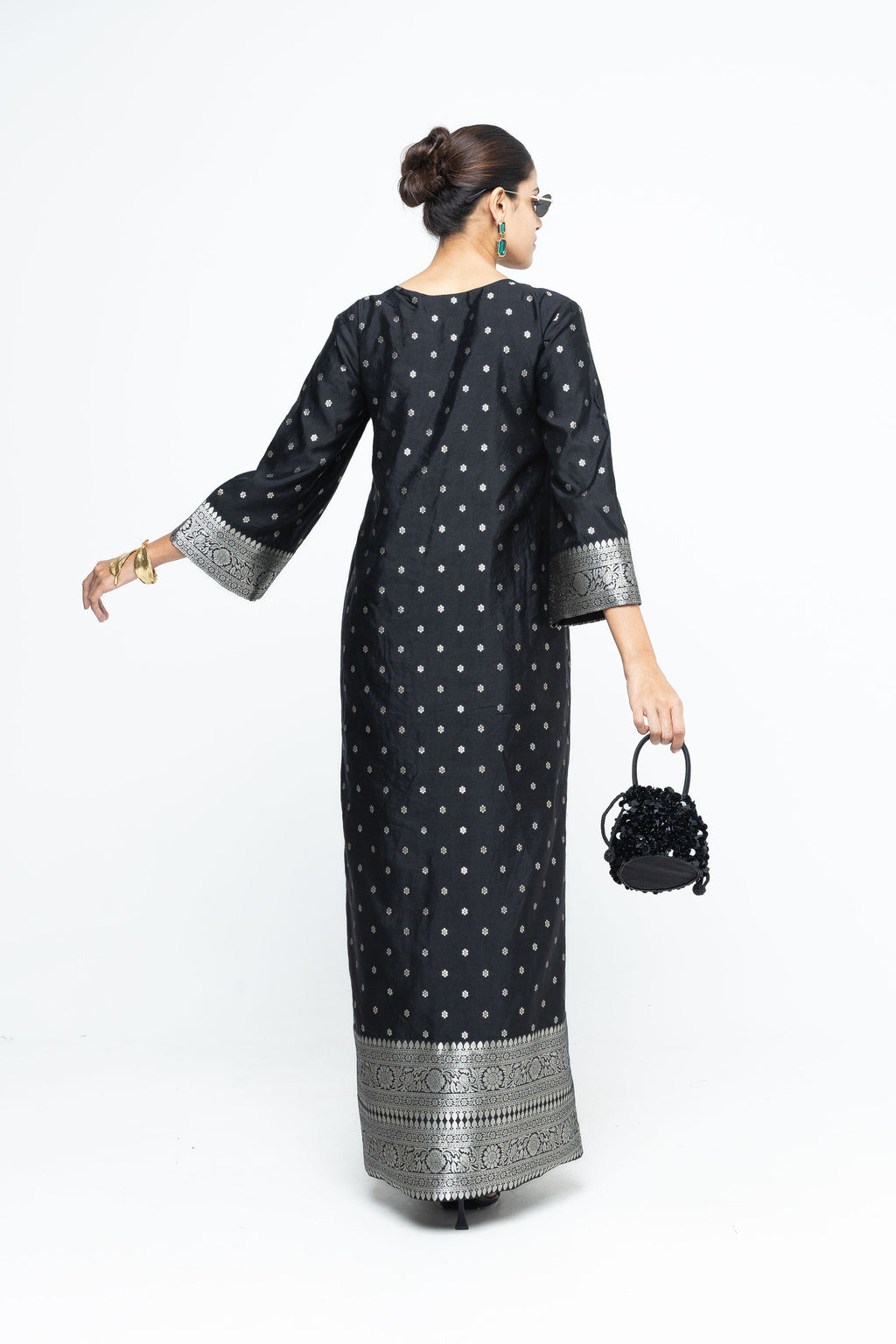 Black Kaftan