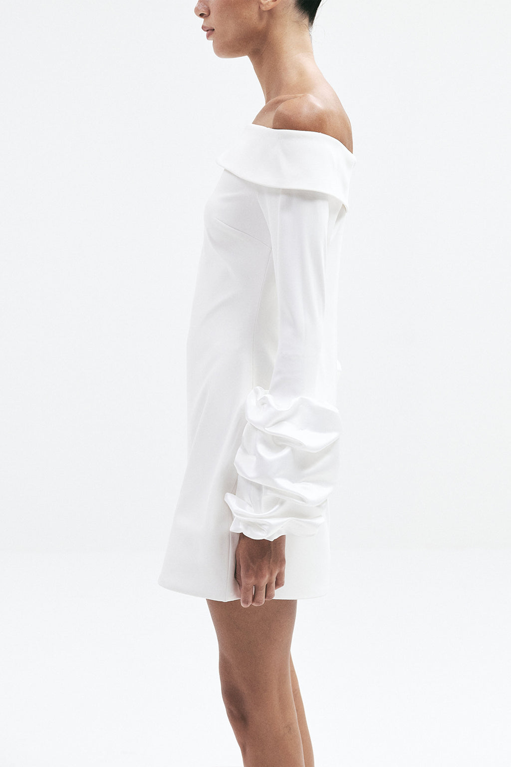 DRESS WHITE
