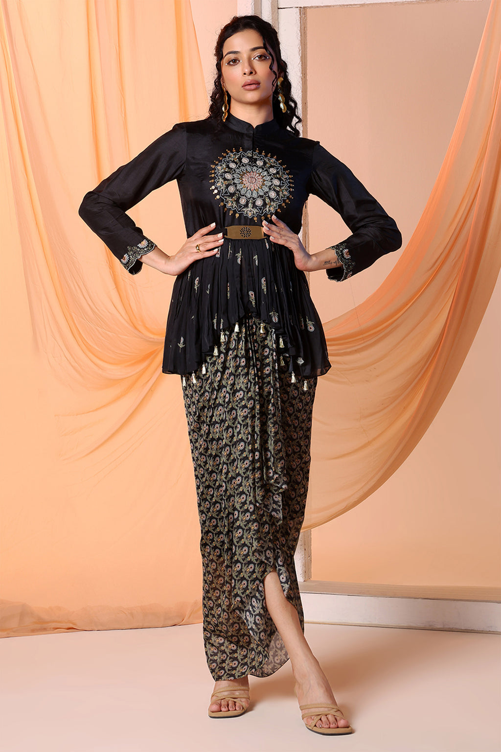 Top Drape Skirt Belt Black