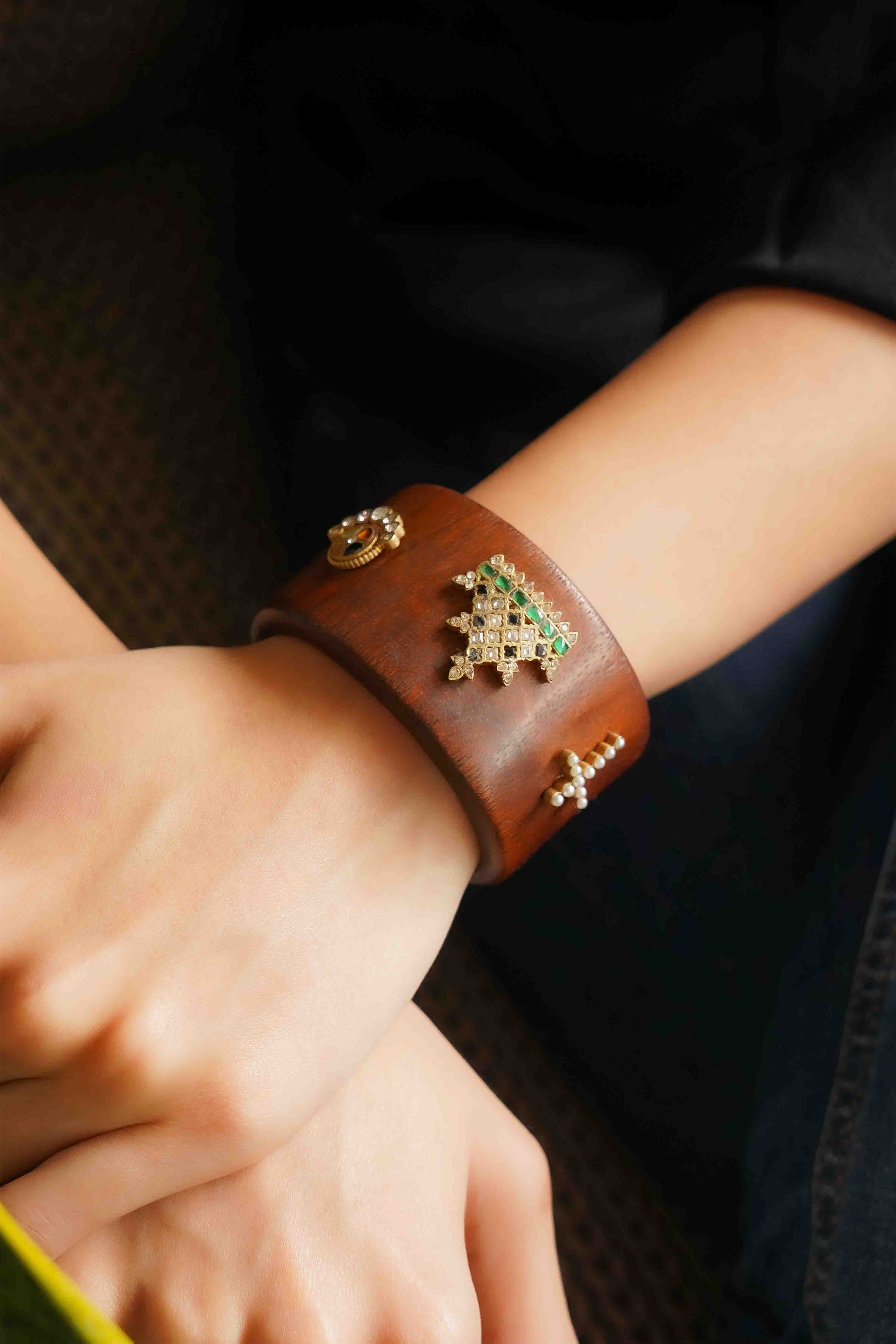 STACKABLES BANGLE WOOD MULTI