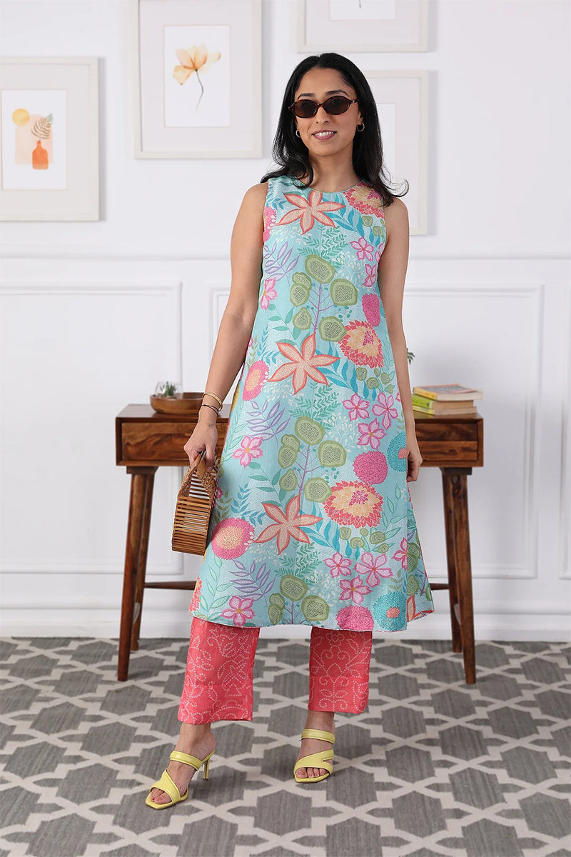 Kurta Pant Blossom Flower Powder