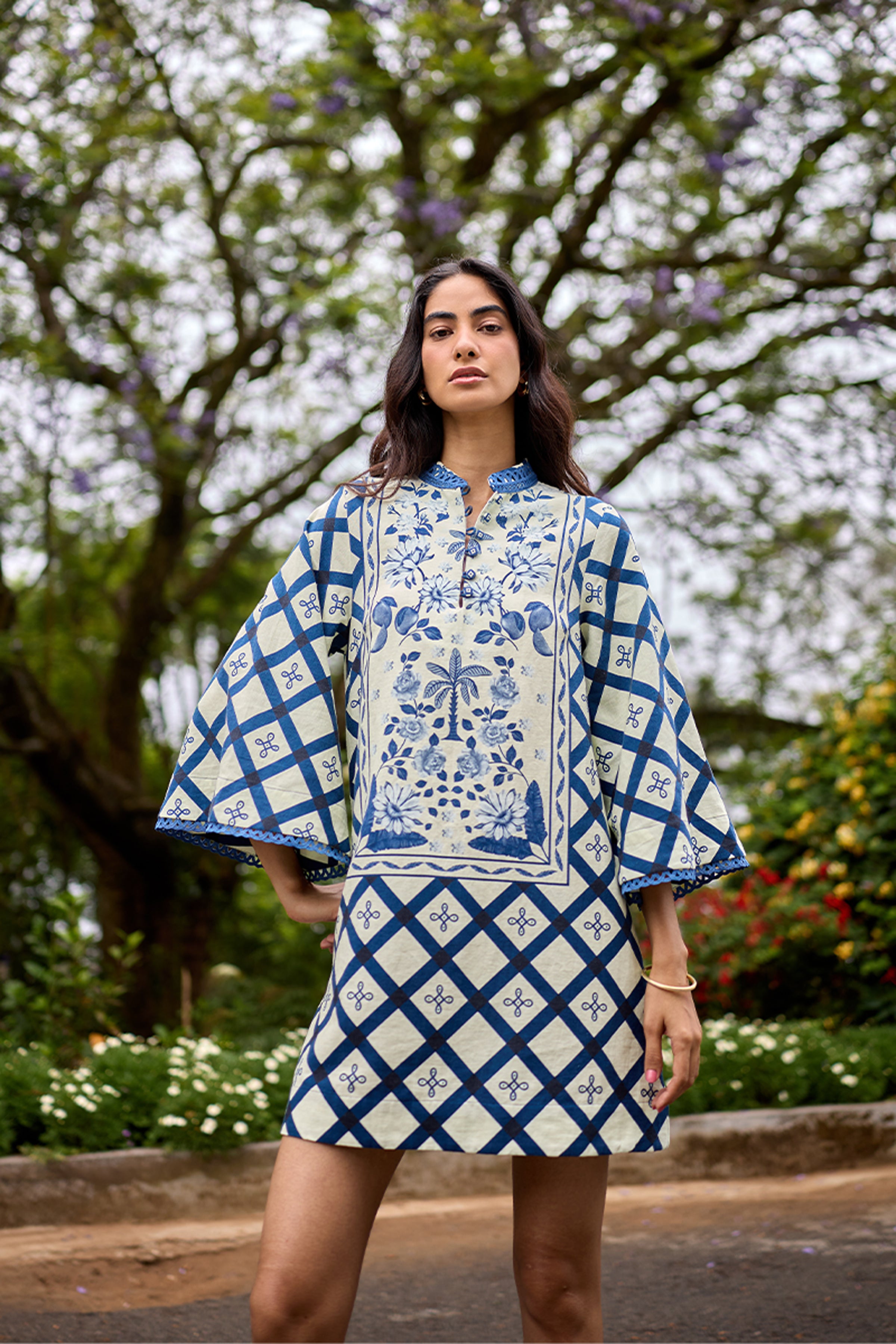 DRESS IVORY BLUE