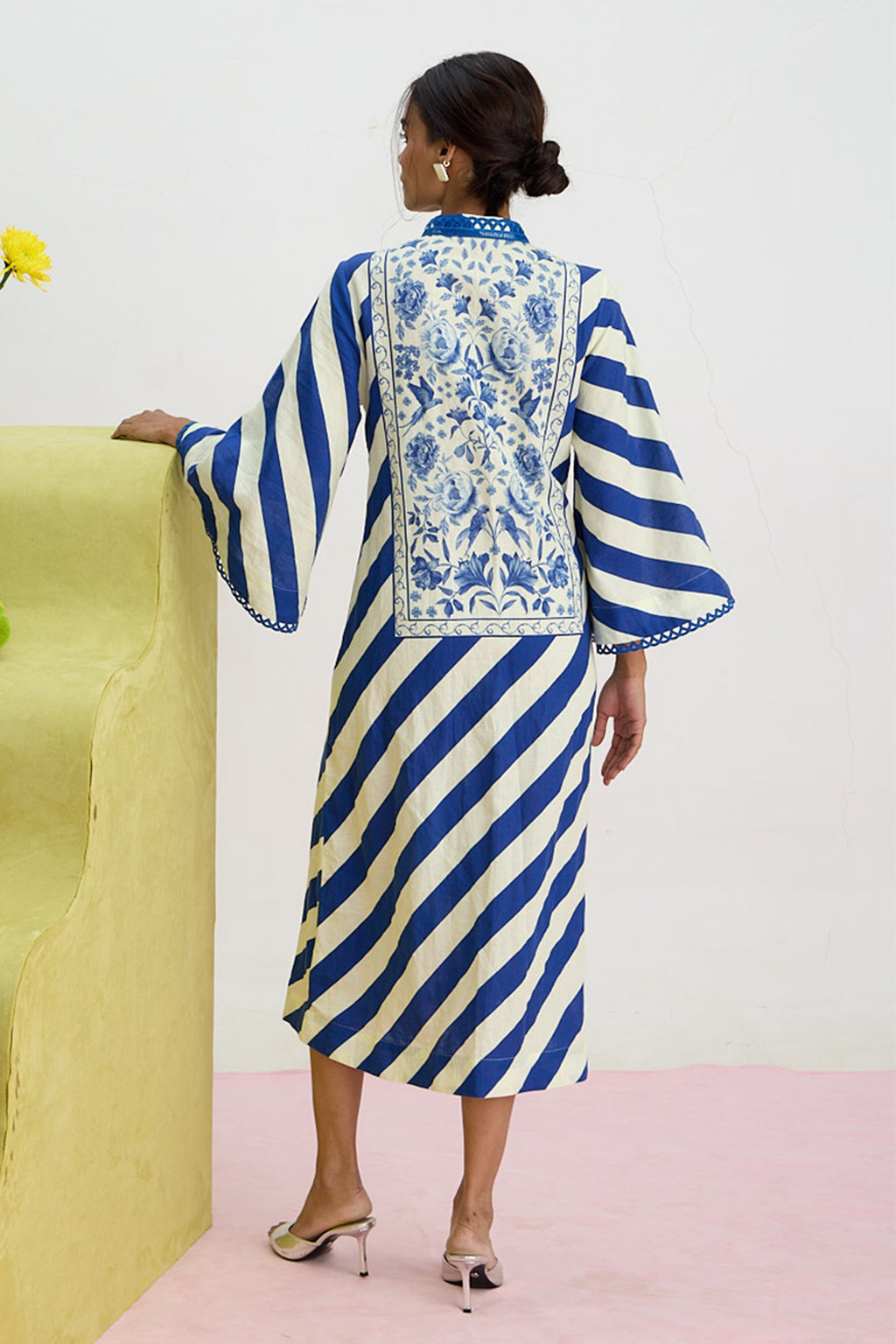 KAFTAN BLUE