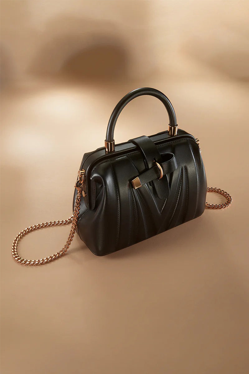 Black Clutch