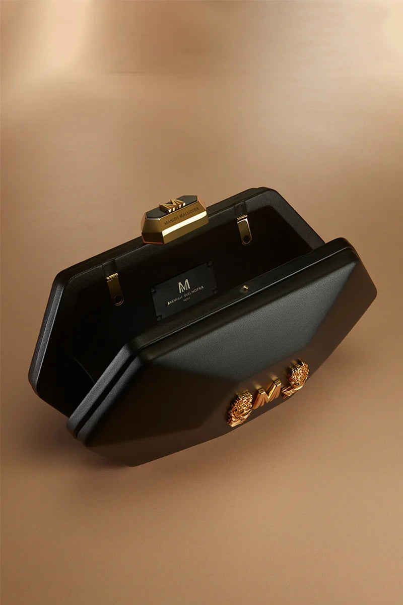 Black Clutch